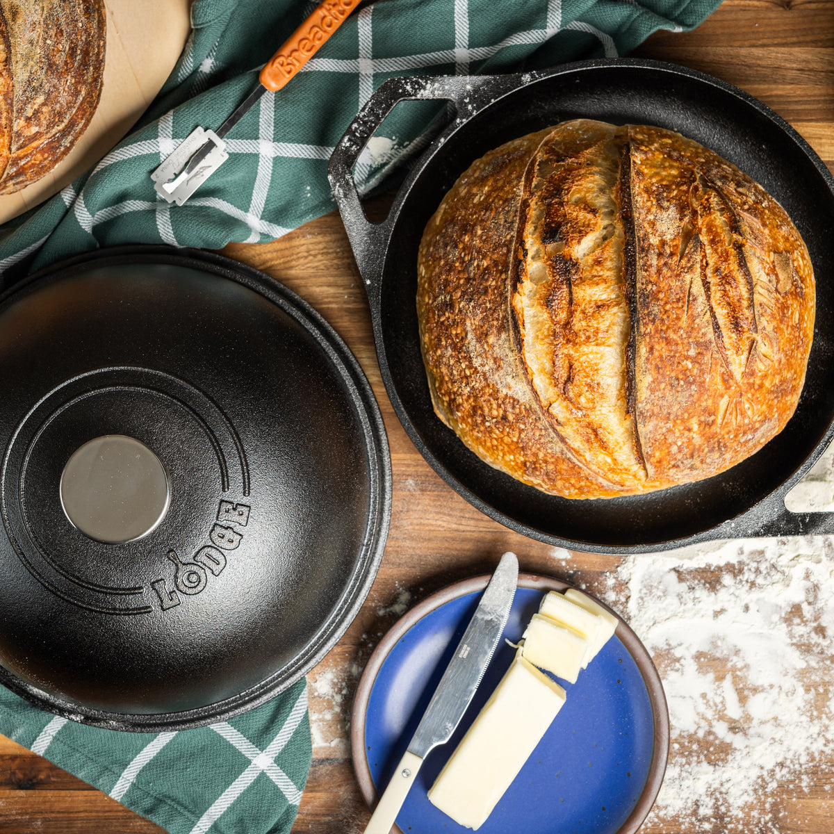 Chef Collection Seasoned Cast Iron Bread Oven | Lightweight Premium Cast Iron