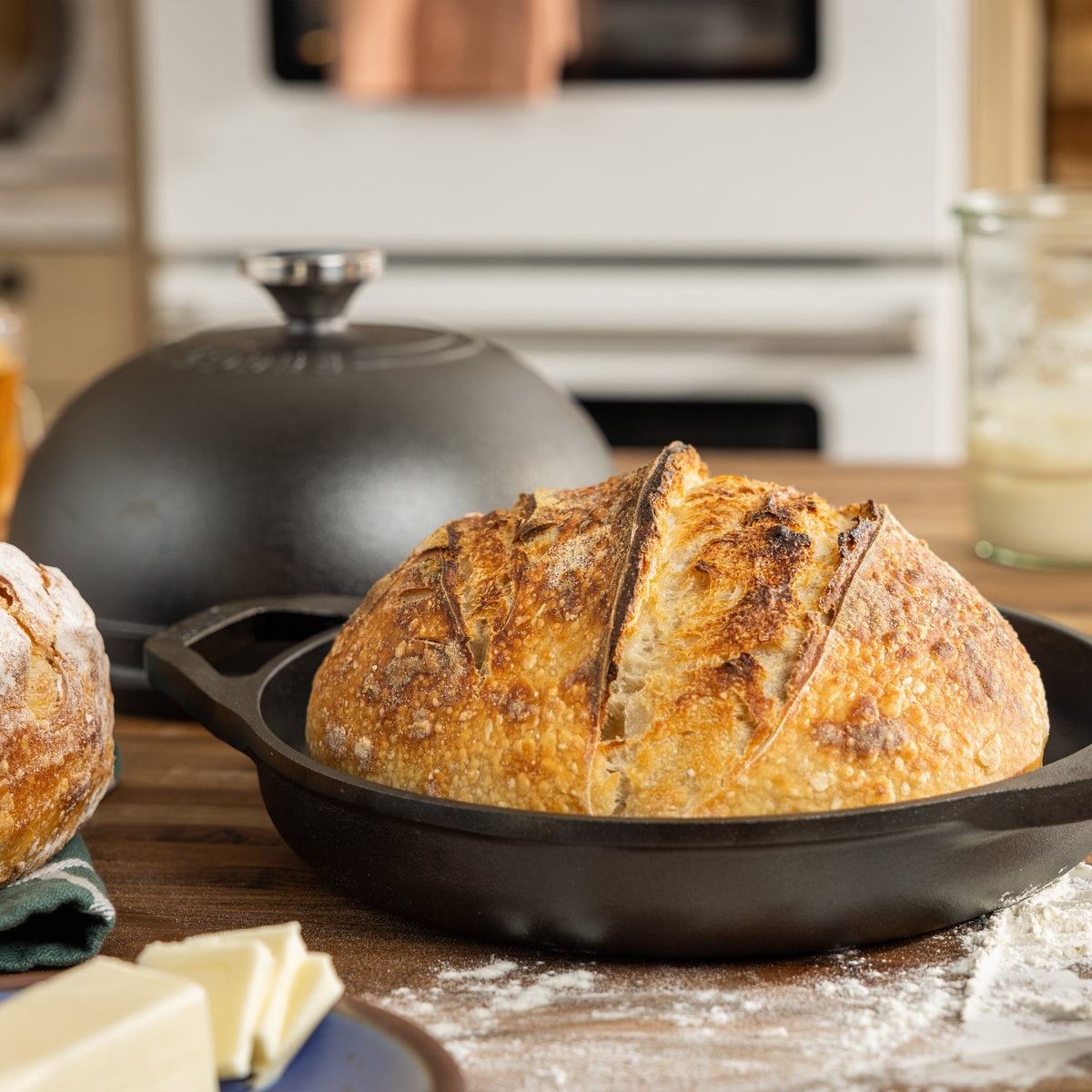 Chef Collection Seasoned Cast Iron Bread Oven | Lightweight Premium Cast Iron