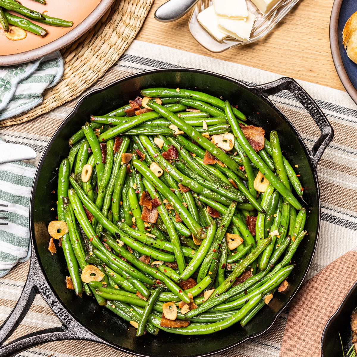 Blacklock Lightweight Skillet | Everyday Seasoned Cast Iron