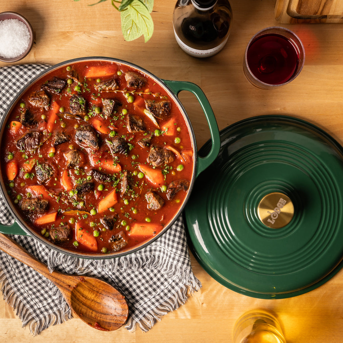 6 Quart Essential Enamel Dutch Oven | Versatile Cast Iron Cooking