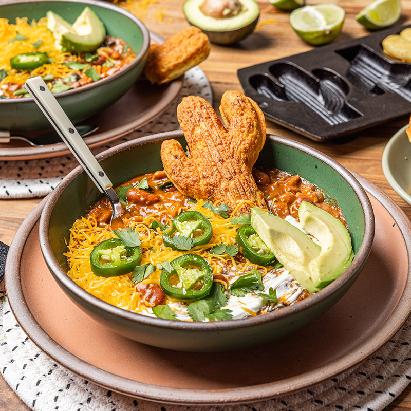 Seasoned Cast Iron Cactus Pan | Kitchen Starter Bundle