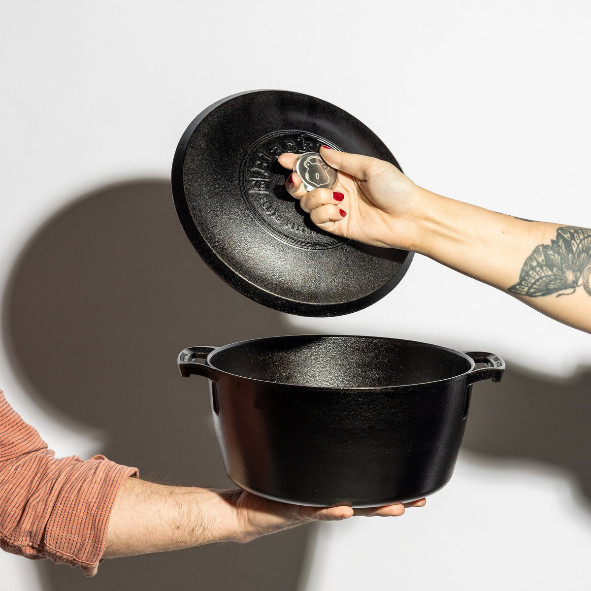 Blacklock 5.5 Quart Lightweight Cast Iron Dutch Oven | Versatile Cast Iron Cooking