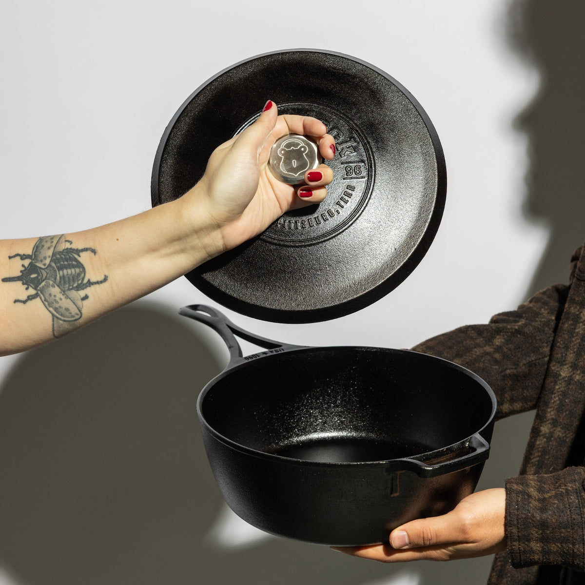 Blacklock 4 Quart Lightweight Cast Iron Deep Skillet With Lid | Everyday Seasoned Cast Iron