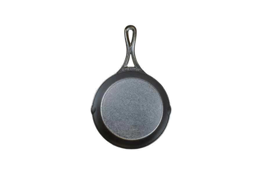 Blacklock Lightweight Skillet | Everyday Seasoned Cast Iron