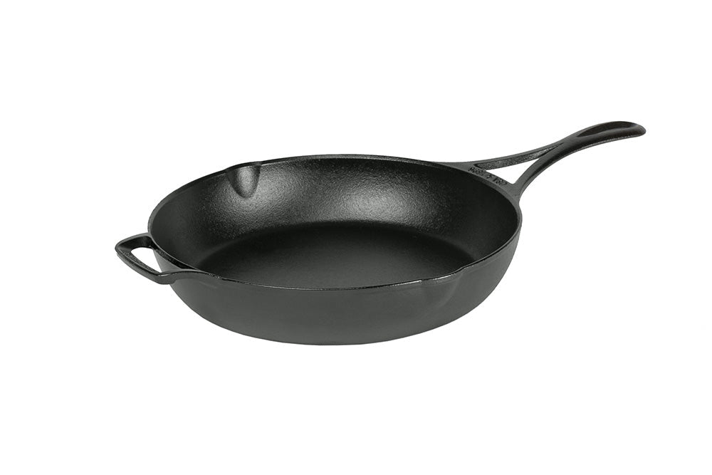 Blacklock Lightweight Skillet | Everyday Seasoned Cast Iron