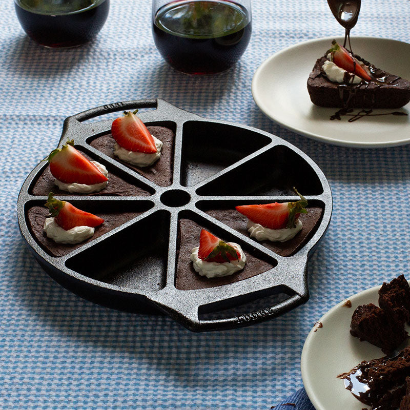 Seasoned Cast Iron Wedge Pan | Kitchen Starter Bundle