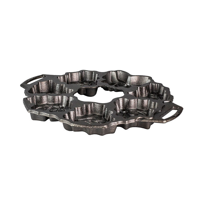 Seasoned Cast Iron Holiday Wreath Pan | Kitchen Starter Bundle