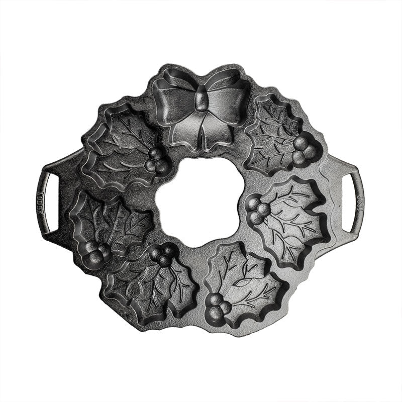 Seasoned Cast Iron Holiday Wreath Pan | Kitchen Starter Bundle