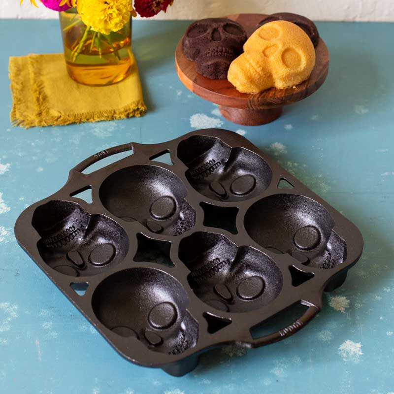 Skull Mini Cake Pan | Kitchen Starter Bundle