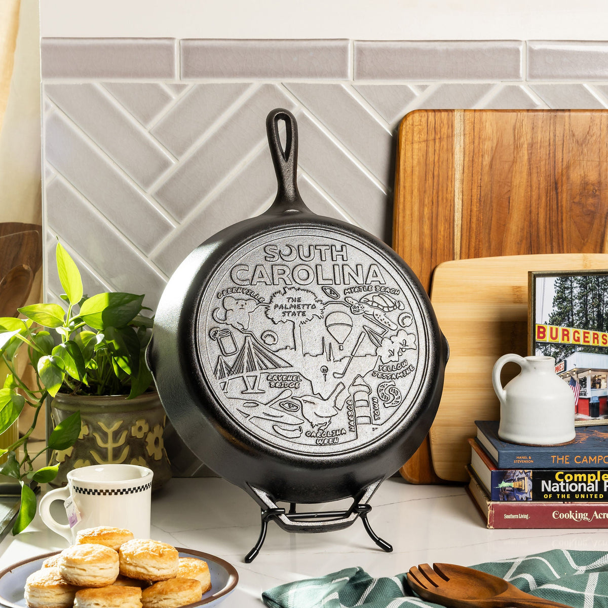 American Road Trip 12 Inch Seasoned Cast Iron Skillet, South Carolina | Everyday Seasoned Cast Iron