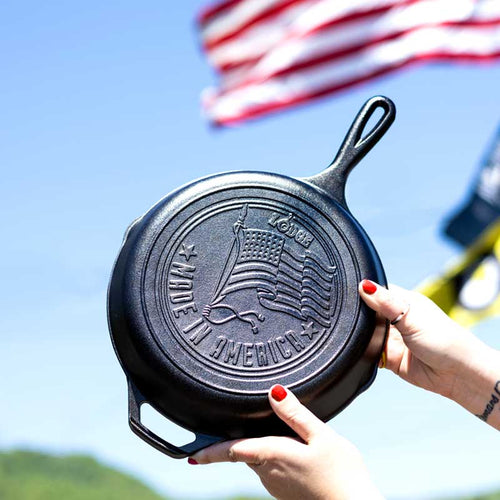 10.25 Inch Seasoned Cast Iron American Flag Skillet | Everyday Seasoned Cast Iron