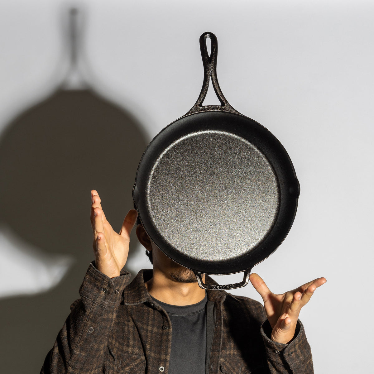 Blacklock Lightweight Skillet | Everyday Seasoned Cast Iron