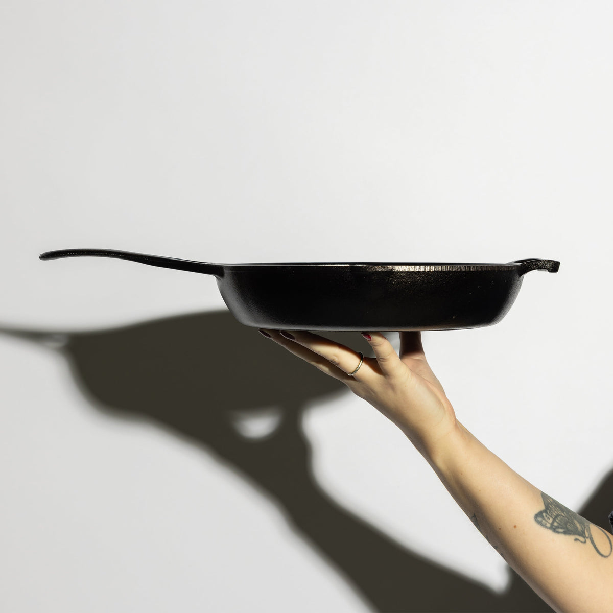 Blacklock Lightweight Skillet | Everyday Seasoned Cast Iron